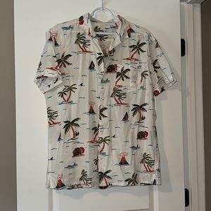 Men’s Volcano-Print Hawaiian Shirt - Sonoma